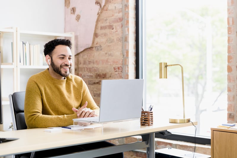What are the Benefits of Microsoft 365 Business Standard for SMBs